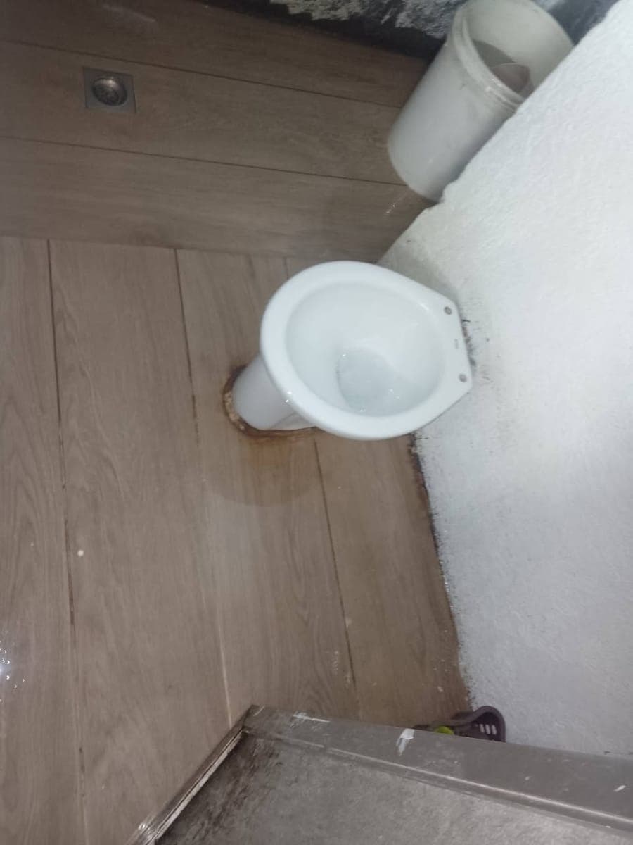 PERMISSION TO POST ADMIN - photo 5
