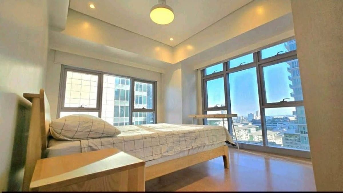 📍For Lease: Park Triangle Residences - photo 4