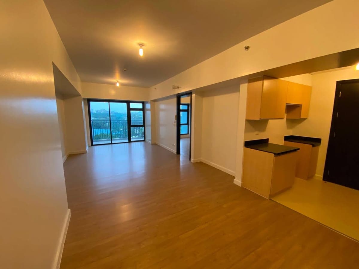 For SALE/LEASE: - photo 2