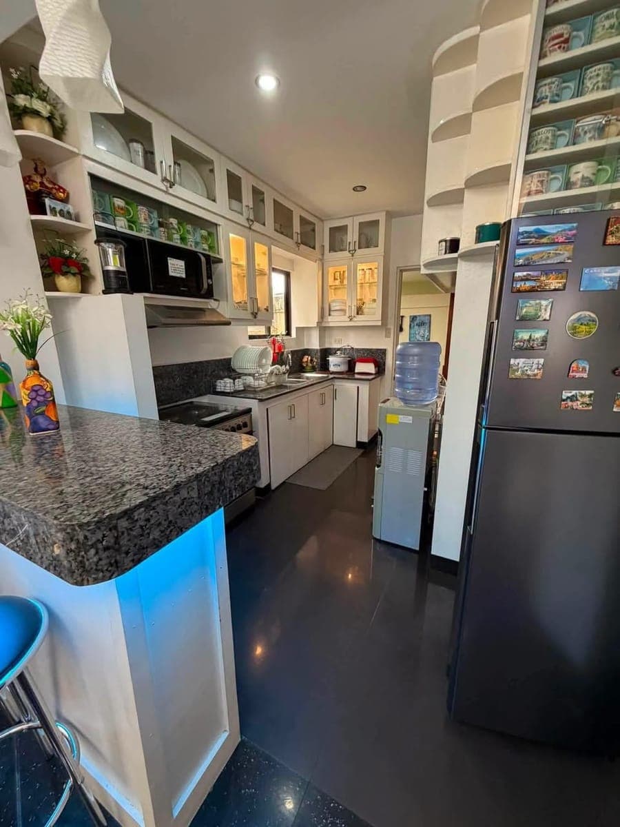 HOUSE FOR RENT!! - photo 2