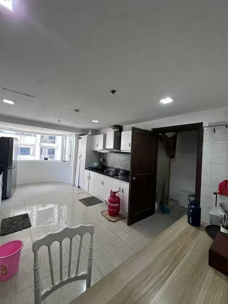 4BR For Lease in Cleveland Tower - photo 5