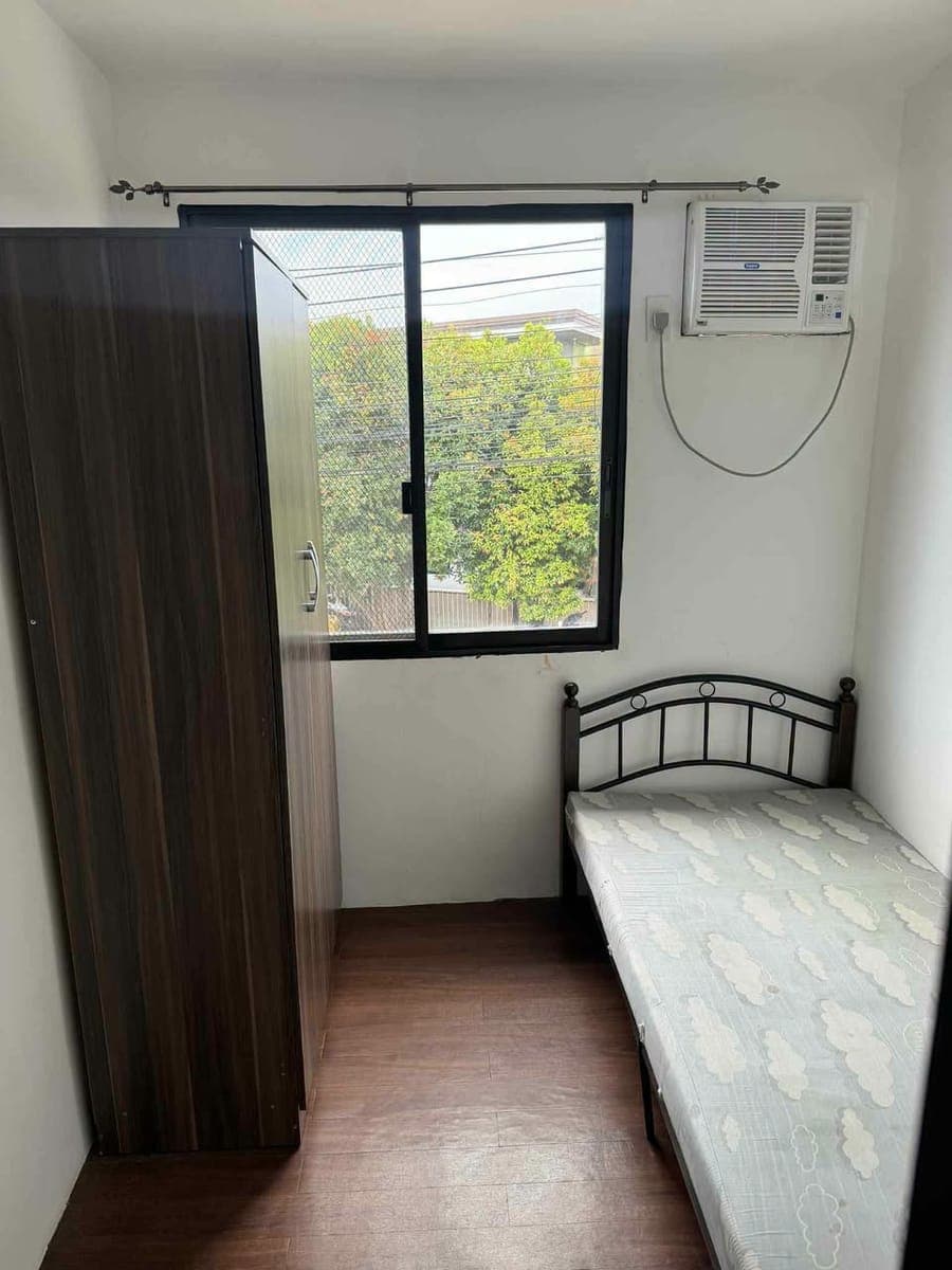 FULLY FURNISHED House for Rent - photo 3