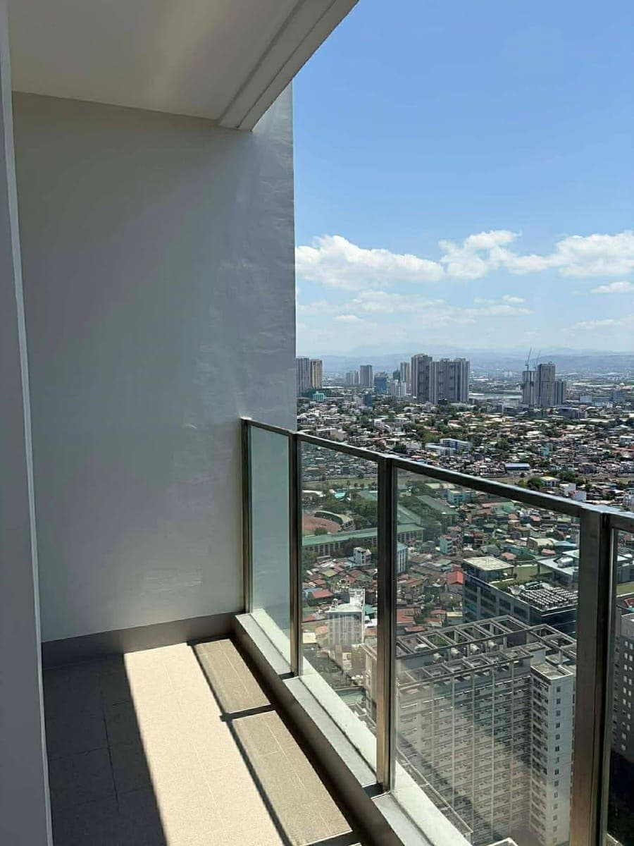 For Lease: UPTOWN ARTS RESIDENCES - photo 1