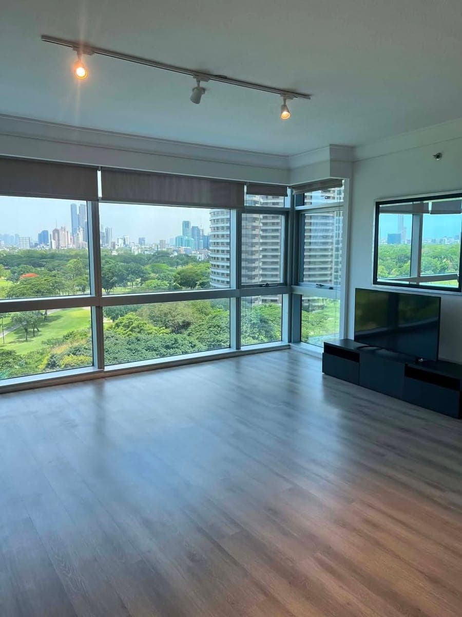 For Lease: 3BR PACIFIC PLAZA TOWERS BGC - photo 4