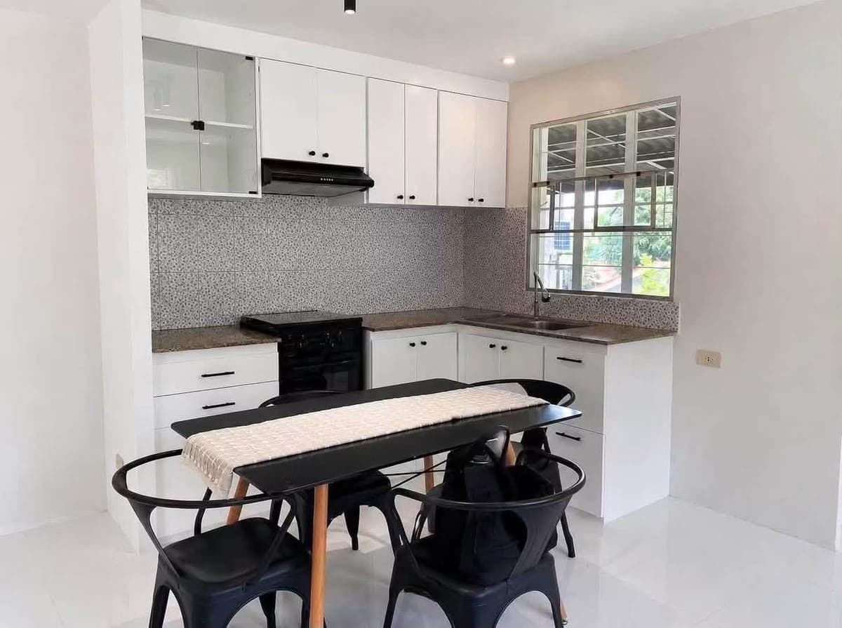 Your Own Home with Space to Grow! - photo 4