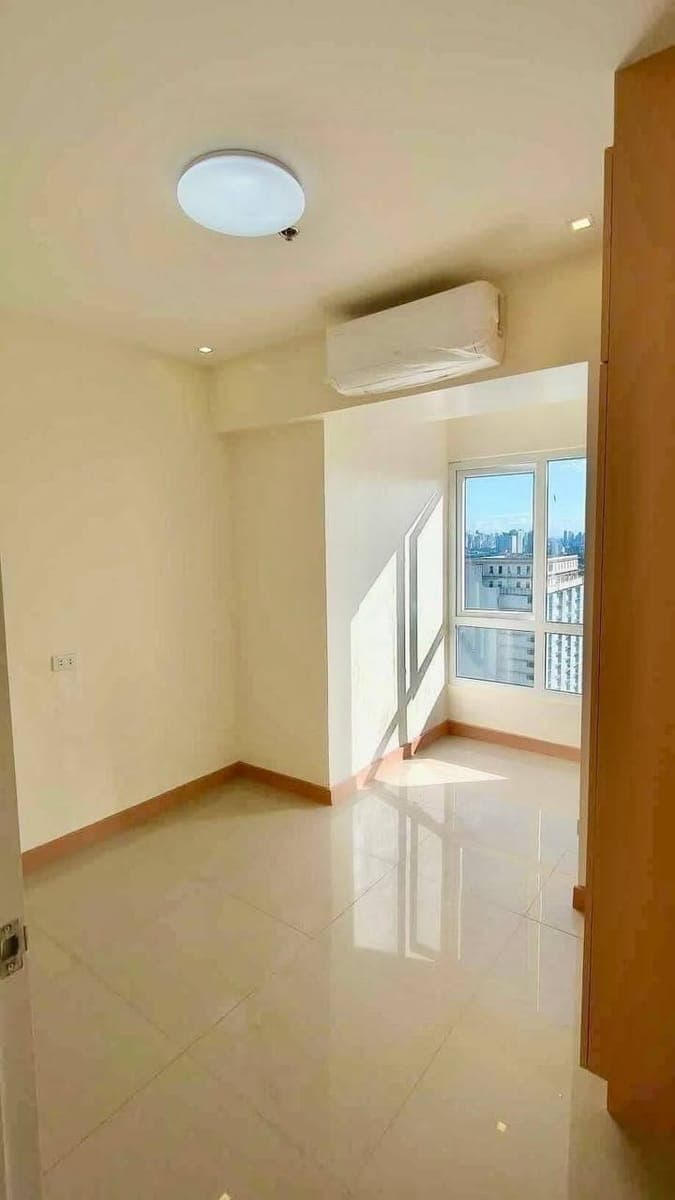 1-Bedroom | Semi Furnished for LONG TERM RENT - photo 1