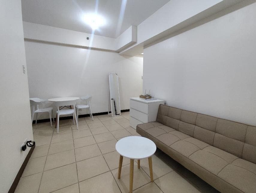 🔥 FOR LEASE | 2BR UNIT at Infina Towers, Quezon City – PRIME LOCATION 🔥 - photo 2