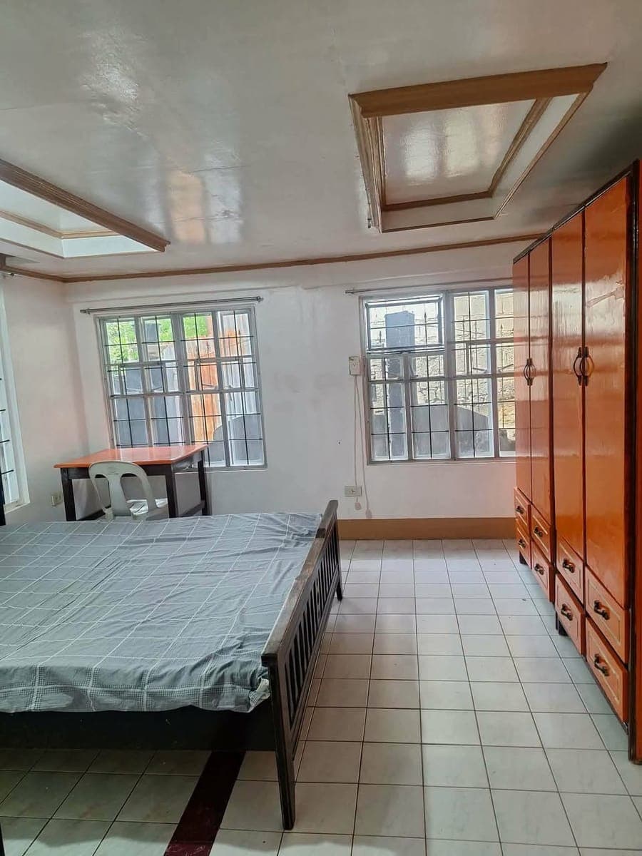 House for Rent 3br and 1 toilet and bath. Gated. Located lapasan near ace medical Center.12k rent, n... - photo 1