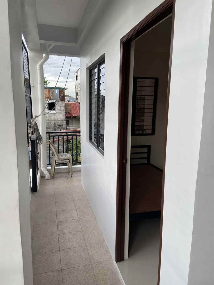 Studio type room for rent in new lower bicutan taguig - photo 3