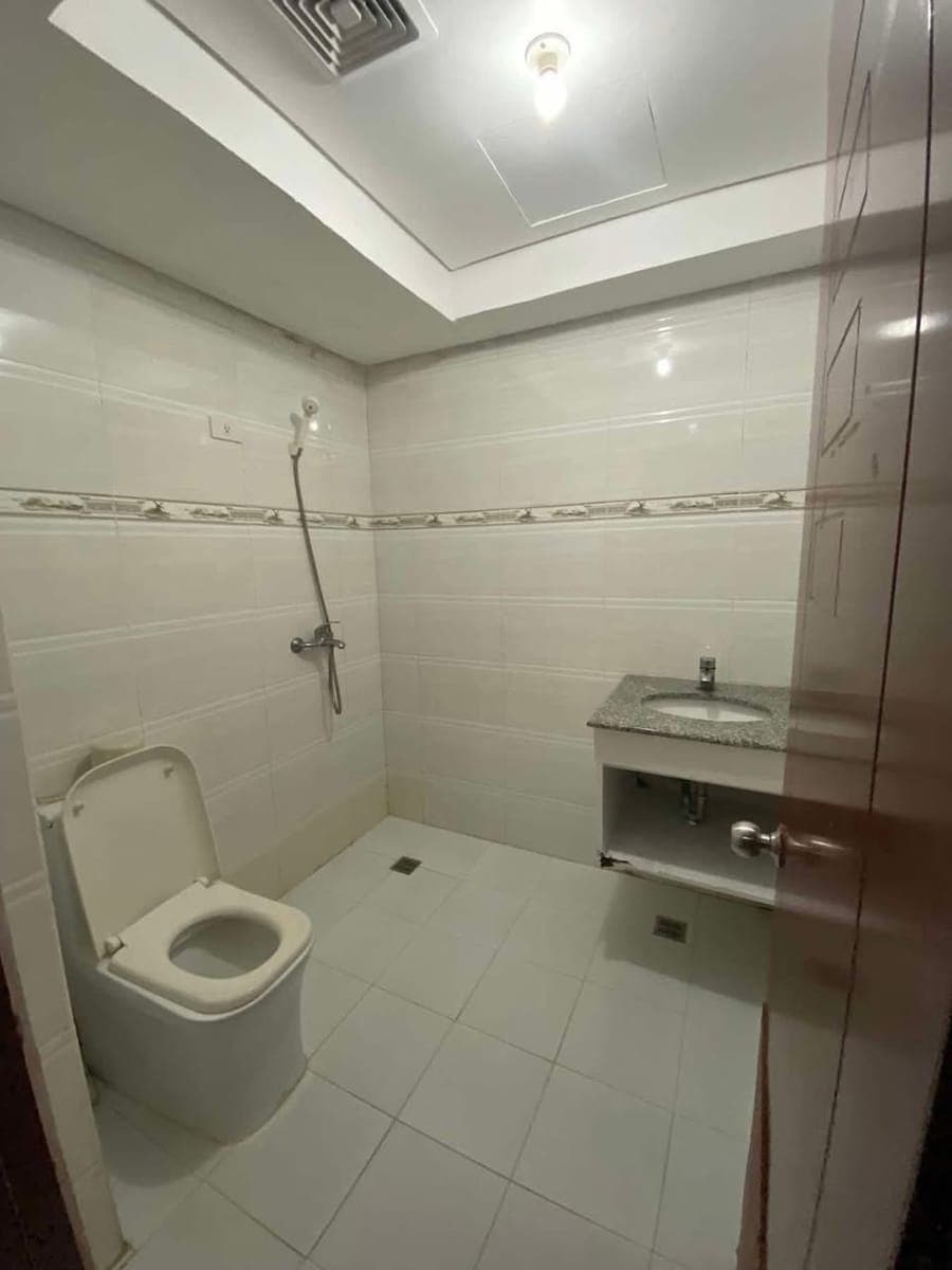 CONDO SHARING / BEDSPACER - photo 3