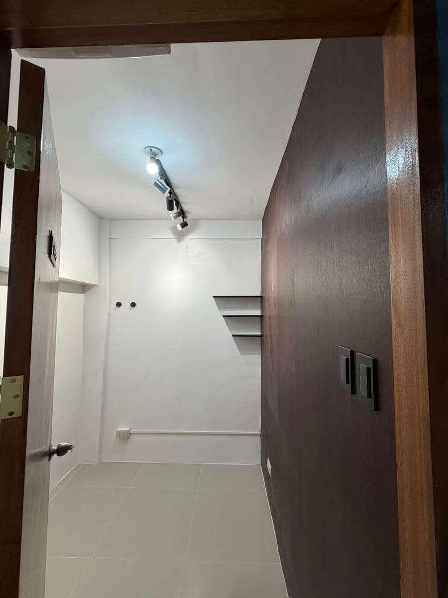🏠 Unit A201 •P3,500 monthly• - photo 4