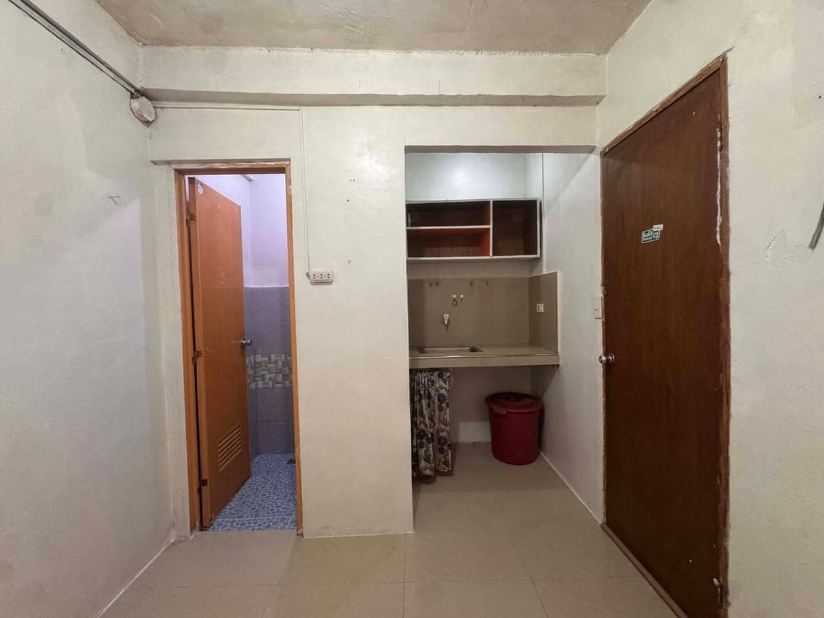 STUDIO  ROOM  FOR RENT - photo 1