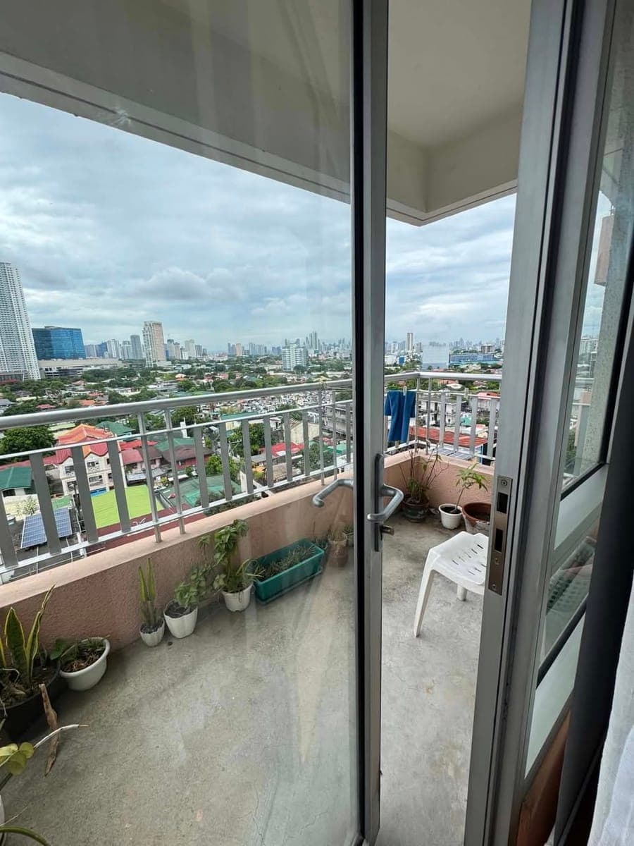 For Rent Avida Tower New Manila - photo 2