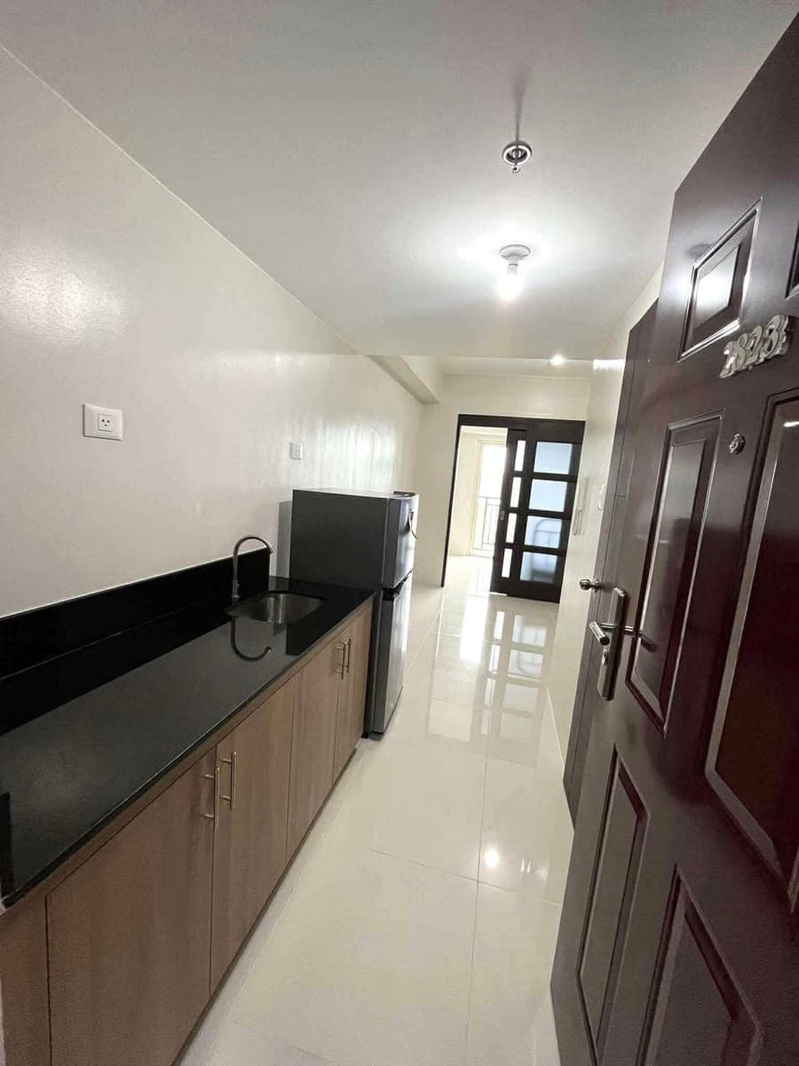 ❗️PET FRIENDLY UNIT 21,000 MONTHLY AT RIDGEWOOD PREMIER FOR RENT ❗️ - photo 2