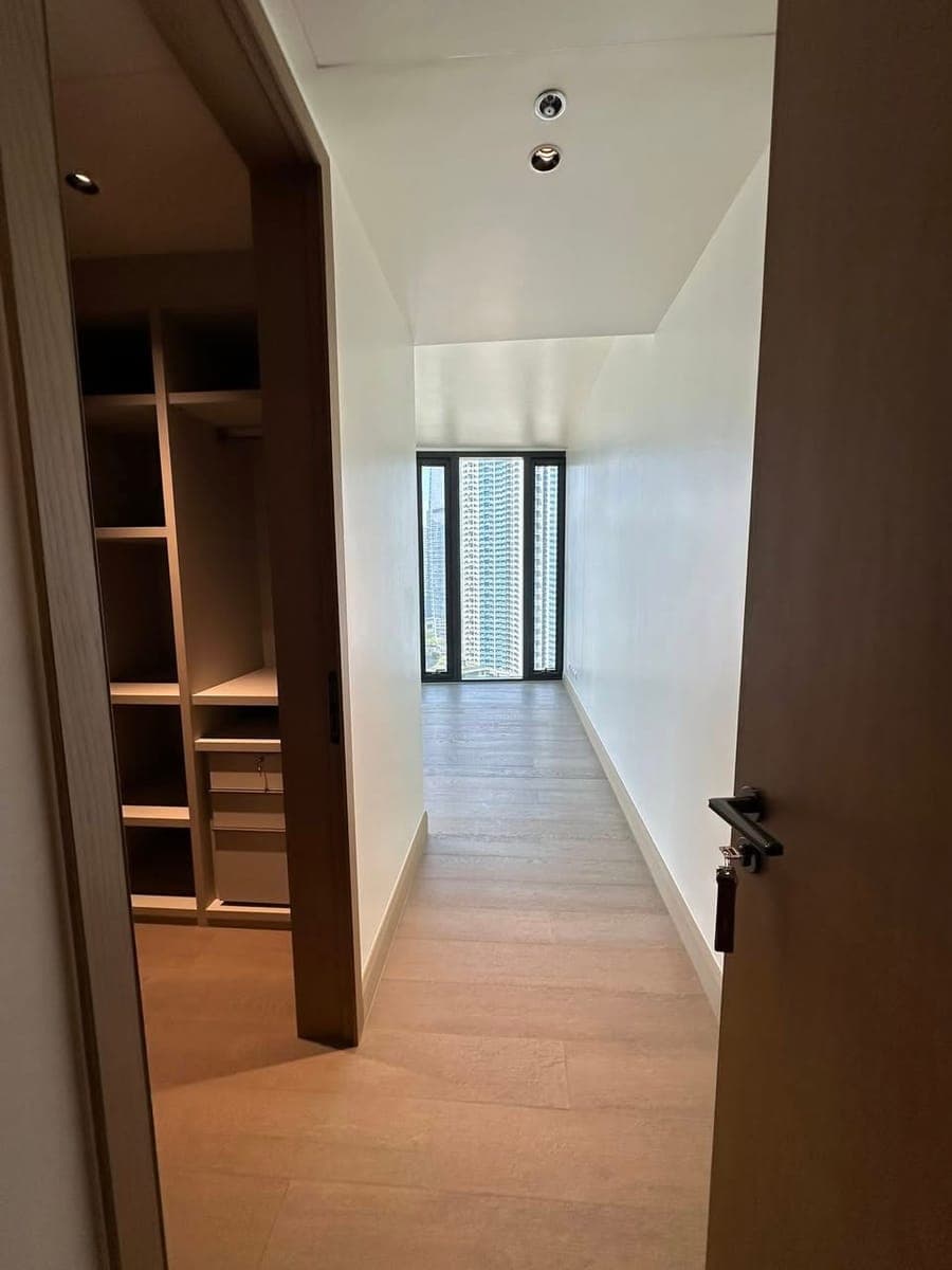 # **FOR RENT/SALE: Aurelia Residences, BGC - 3BR Signature Unit + 3 Parking Slot - East Wing Tower ** - photo 2