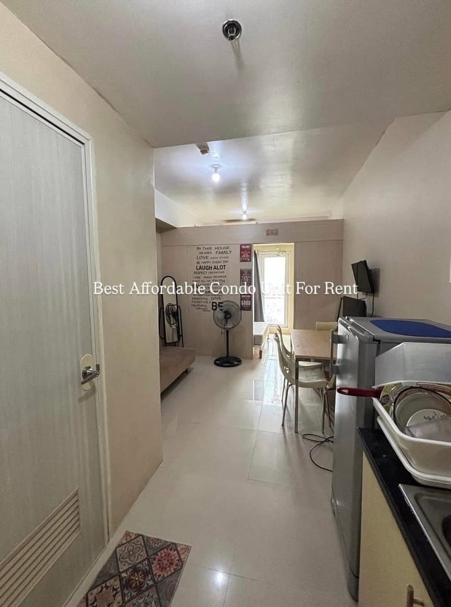 FOR RENT: ₱17,000/month. | Inclusive association dues - photo 4