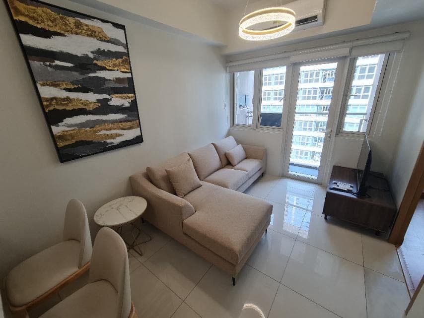 FOR LEASE: Fully Furnished 1 bedroom in Times Square West, BGC - photo 1