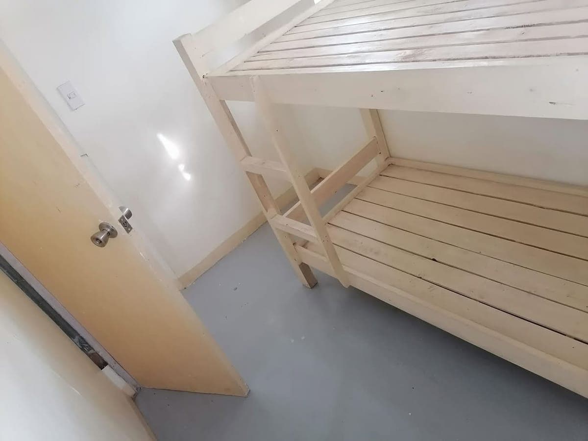 1600 pesos per month - photo 4