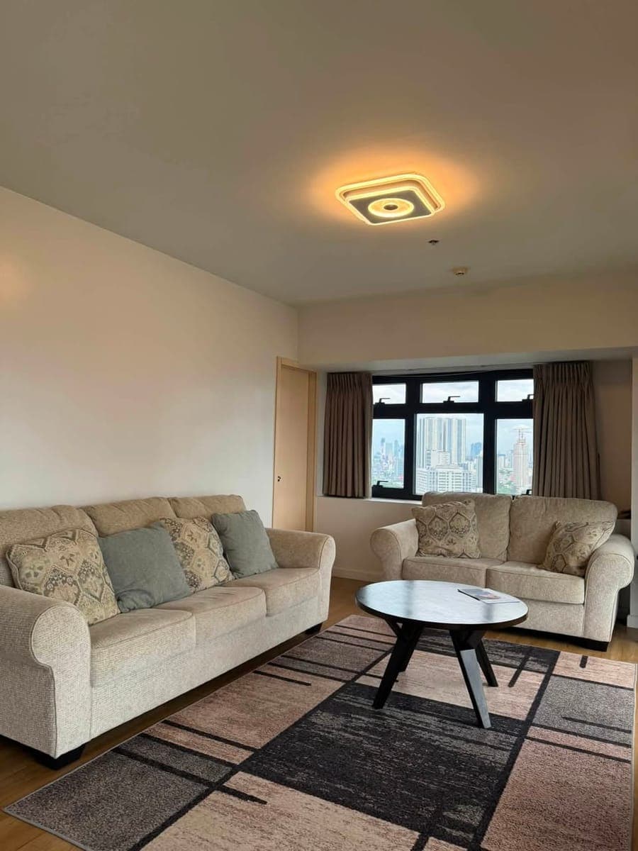 (For Rent) Fully Furnished Loft Penthouse Unit at Alveo High Park Tower 1 w/ parking - photo 3