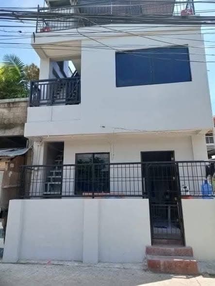 🌸💯 HOUSE FOR RENT near FOODA CONSOLACION 10k/month only👌 - photo 1
