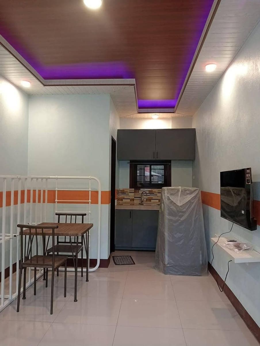 1 unit available - photo 2