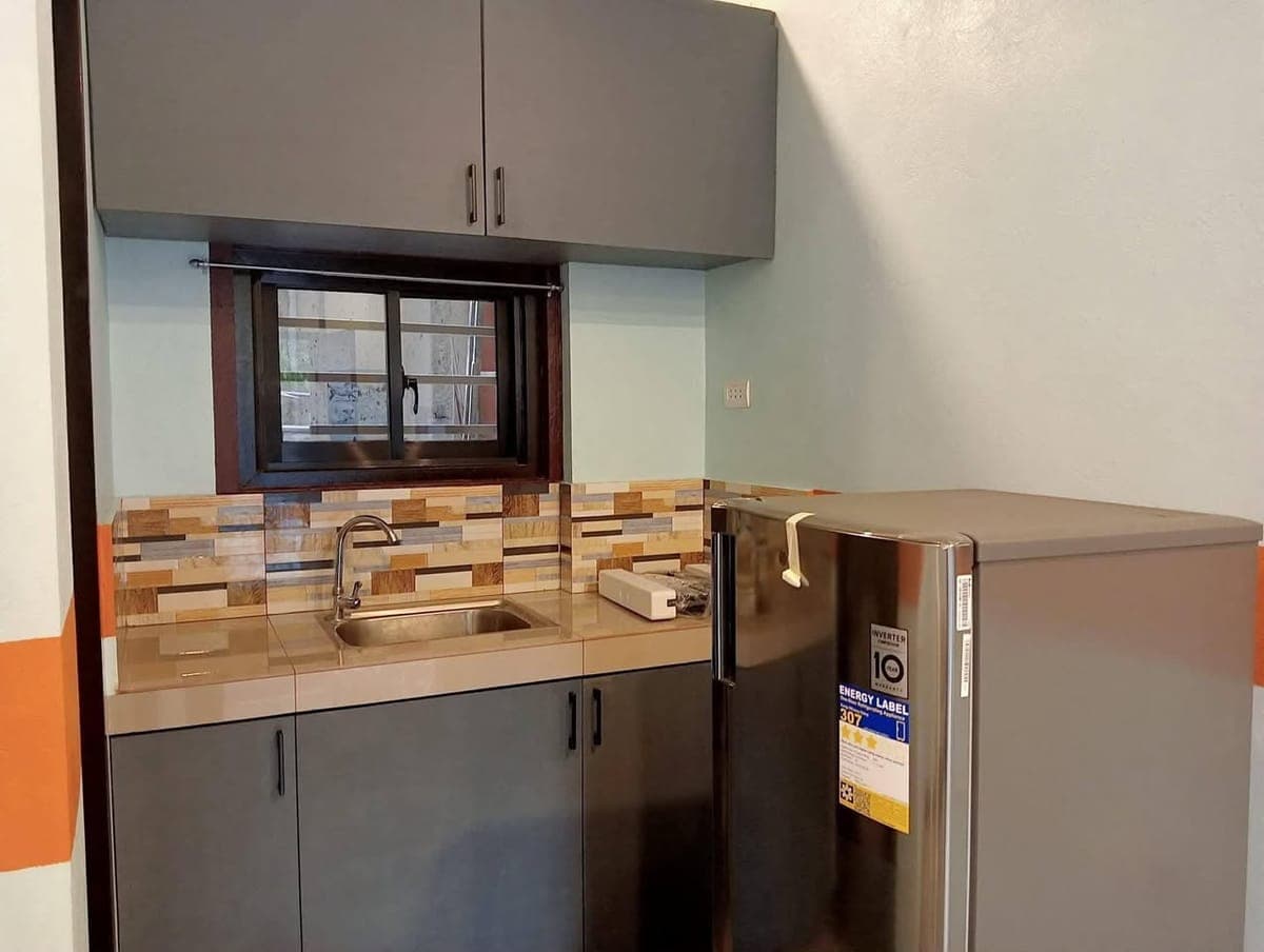 1 unit available - photo 3