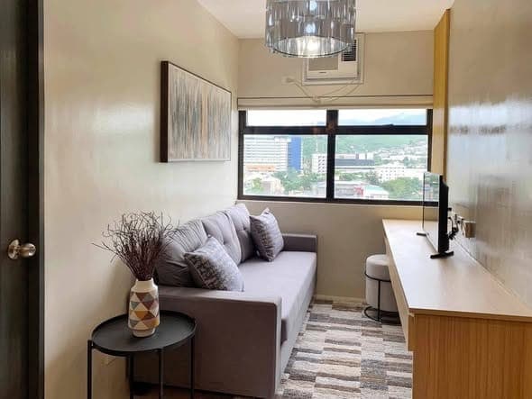 📍 The Midpoint Residences - photo 2