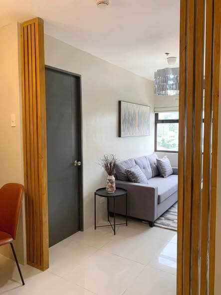 📍 The Midpoint Residences - photo 4