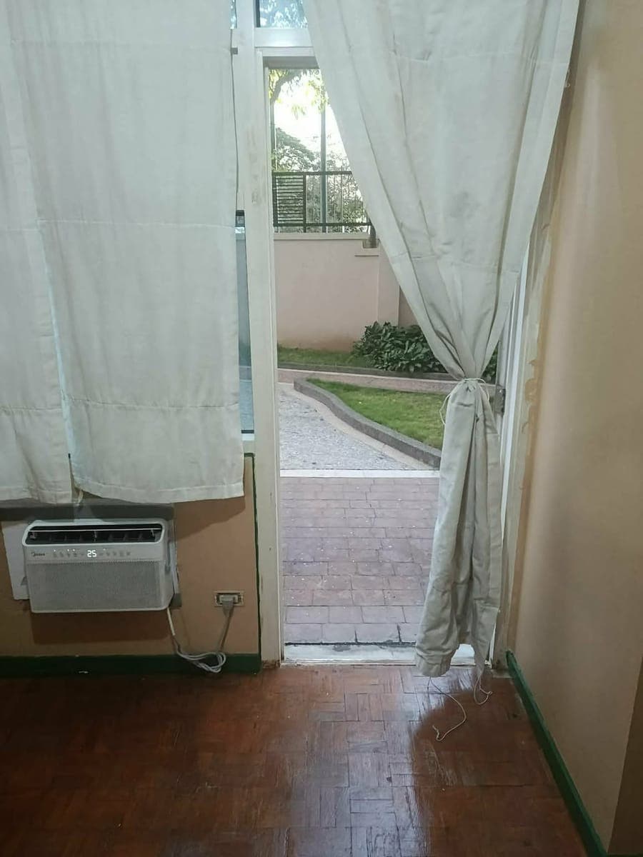 ‼️FOR RENT🏢FIFTH AVENUE, BGC💥GROUND FLOOR - photo 2