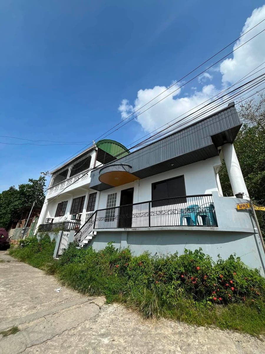 **House for rent - Upper Bulua villa candida ** - photo 1