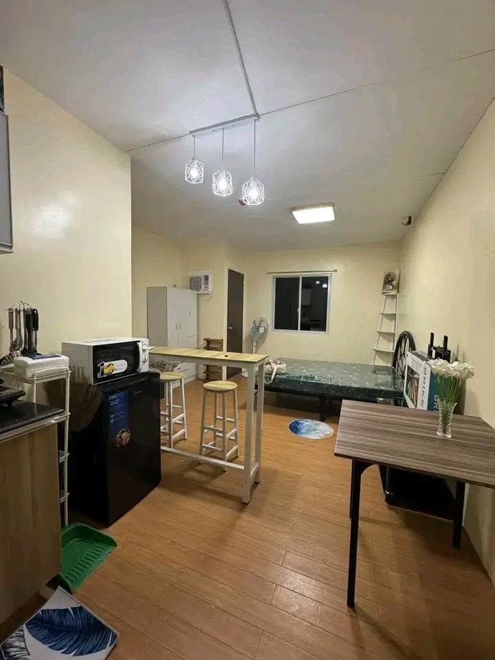 Condo unit for Rent - photo 5