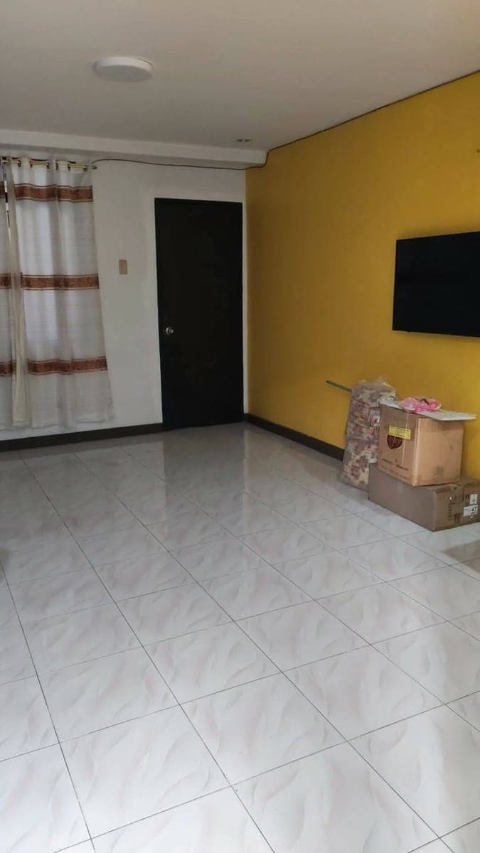 Courtyard Uptown CDO, RENT P25k Monthly - photo 3