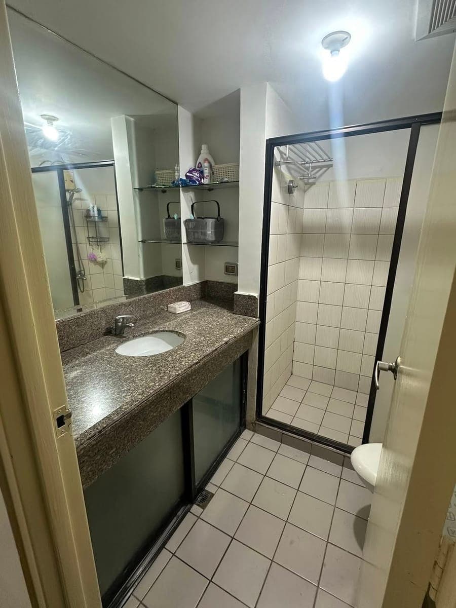 finding female bedspacers for condo sharing in taguig :) move in asap - photo 4
