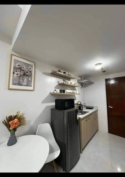 CASAMIRA MANDAUE TOWER 4 STUDIO FOR RENT - photo 1