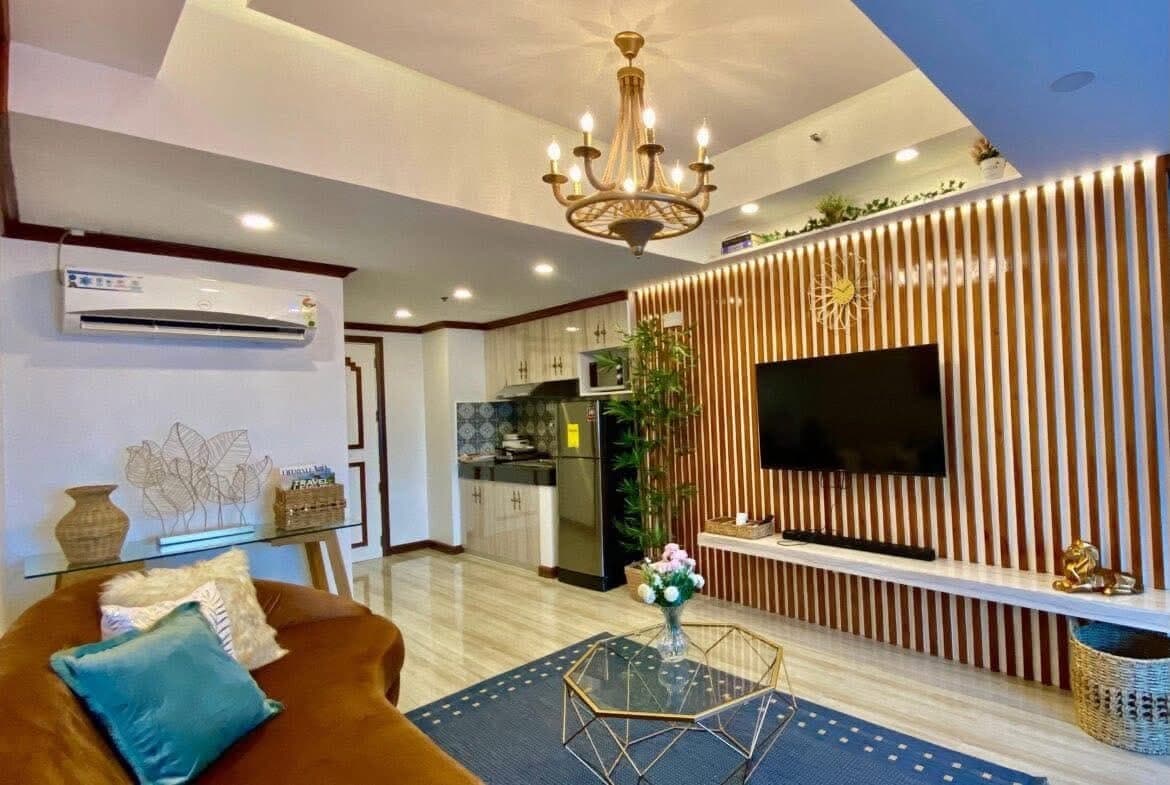 Be careful... you might accidentally fall in love with this condo. 😭✨ - photo 1