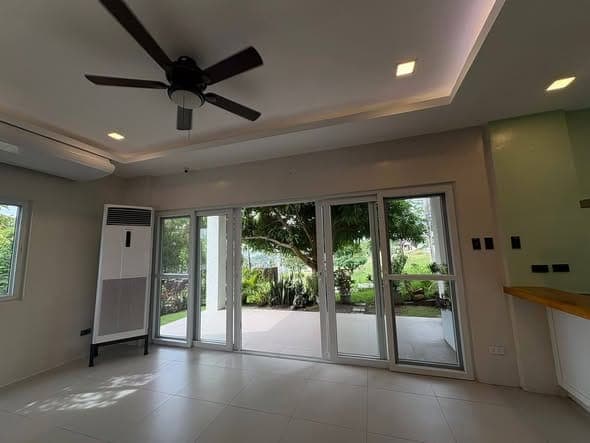 𝐑𝐄𝐏𝐑𝐈𝐂𝐄𝐃 𝐭𝐨 ₱𝟕𝟓,𝟎𝟎𝟎/𝐦𝐨𝐧𝐭𝐡 (𝐟𝐫𝐨𝐦 ₱𝟖𝟓,𝟎𝟎𝟎) - photo 4