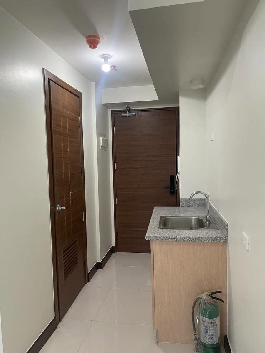 FOR RENT | Quantum Residences Aqua Tower Residences - photo 1