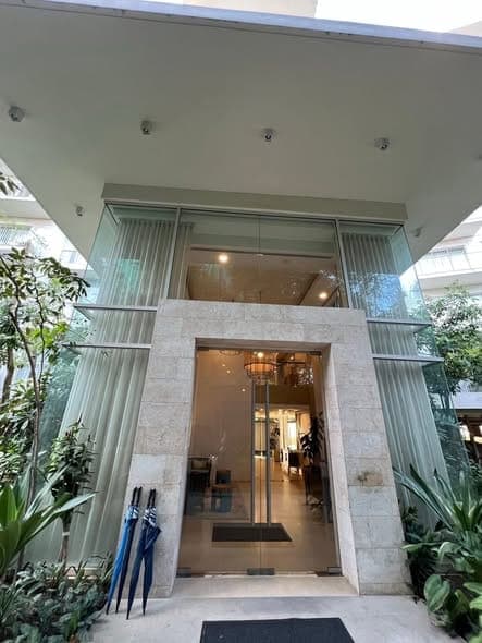 FOR RENT: 3-Bedroom Condo with Big Balcony - photo 2