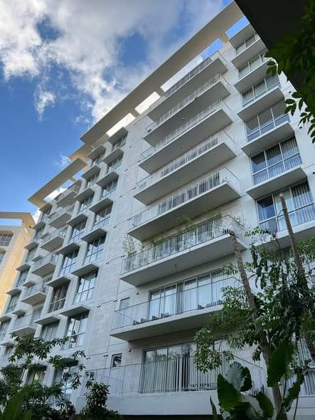 FOR RENT: 3-Bedroom Condo with Big Balcony - photo 3