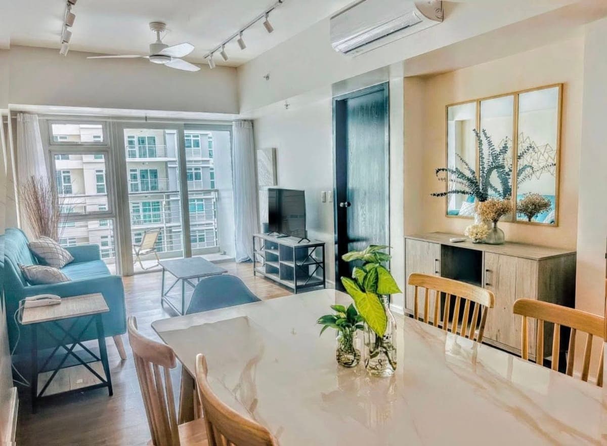 FOR RENT: THE VERANDA 1 BEDROOM - photo 1