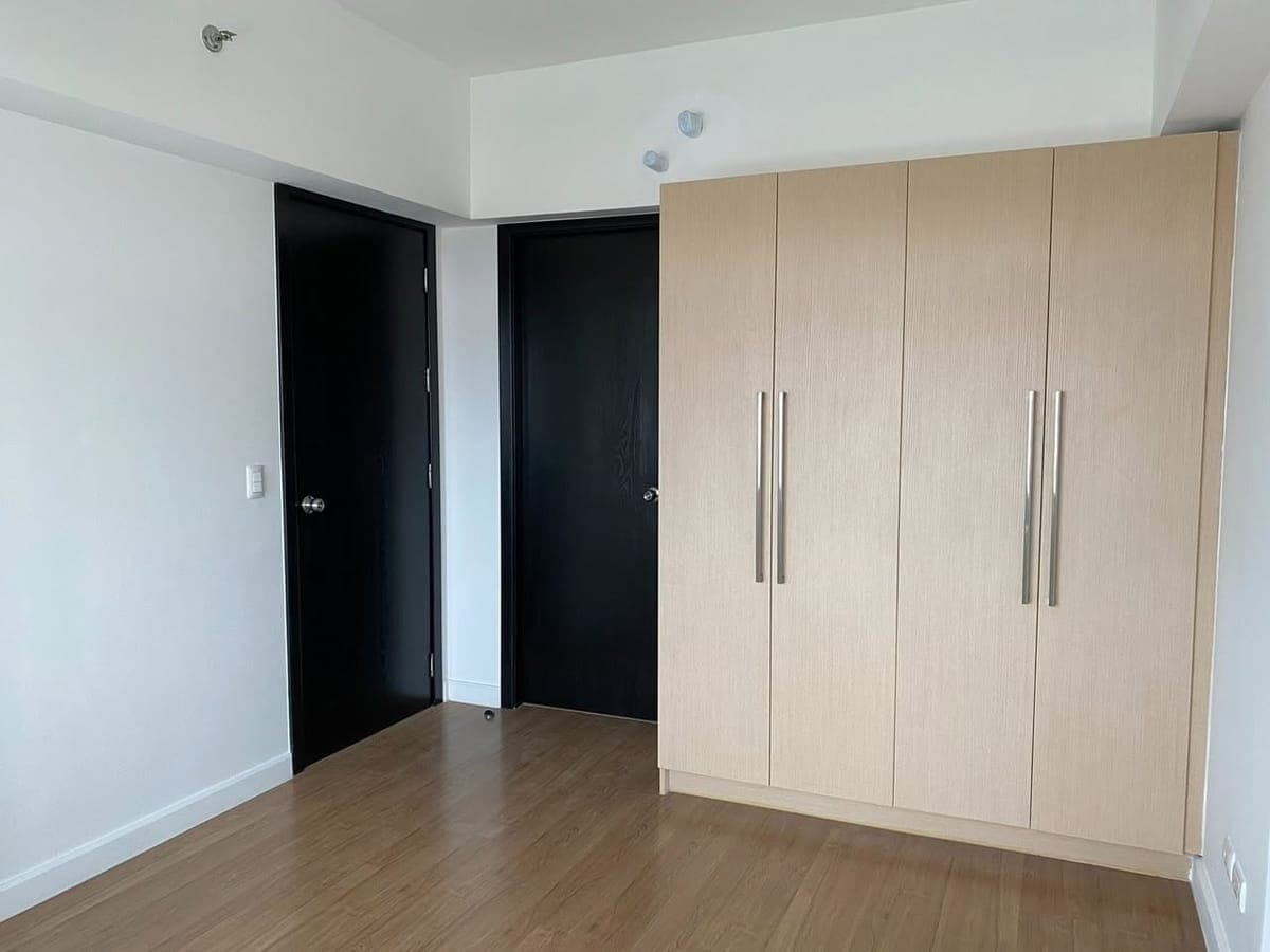 FOR RENT: THE VERANDA 1 BEDROOM - photo 5