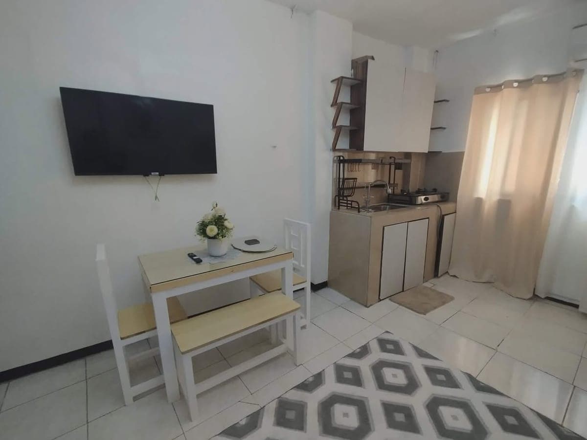 Fully Furnished Apartment - photo 2
