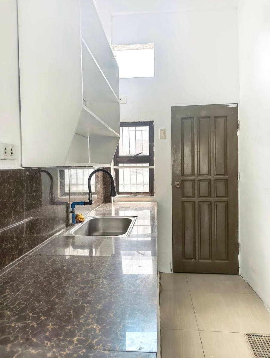 APARTMENT FOR RENT - photo 4