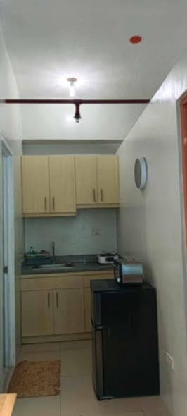 FOR RENT: Royal Garden Residences - photo 3