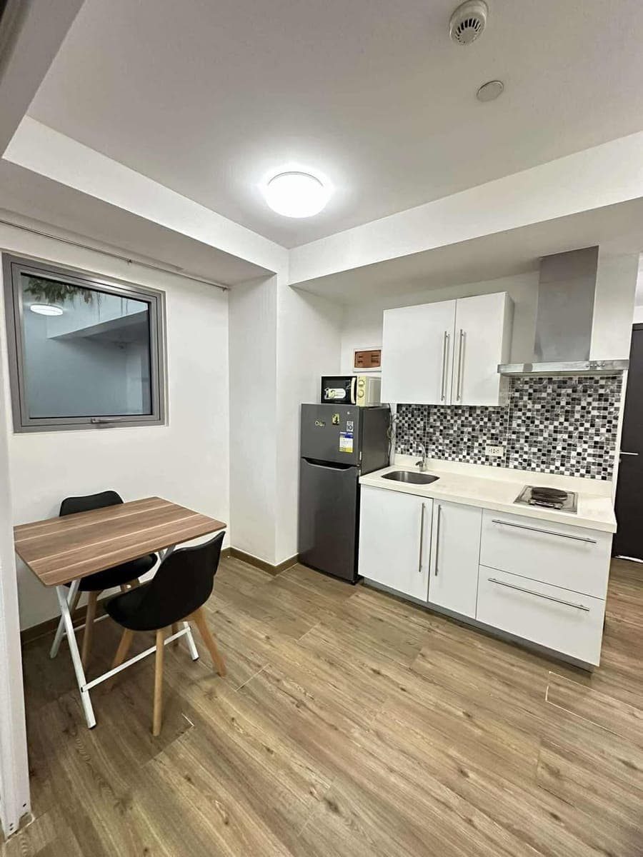 📍 CONDO UNIT FOR LEASE - photo 1