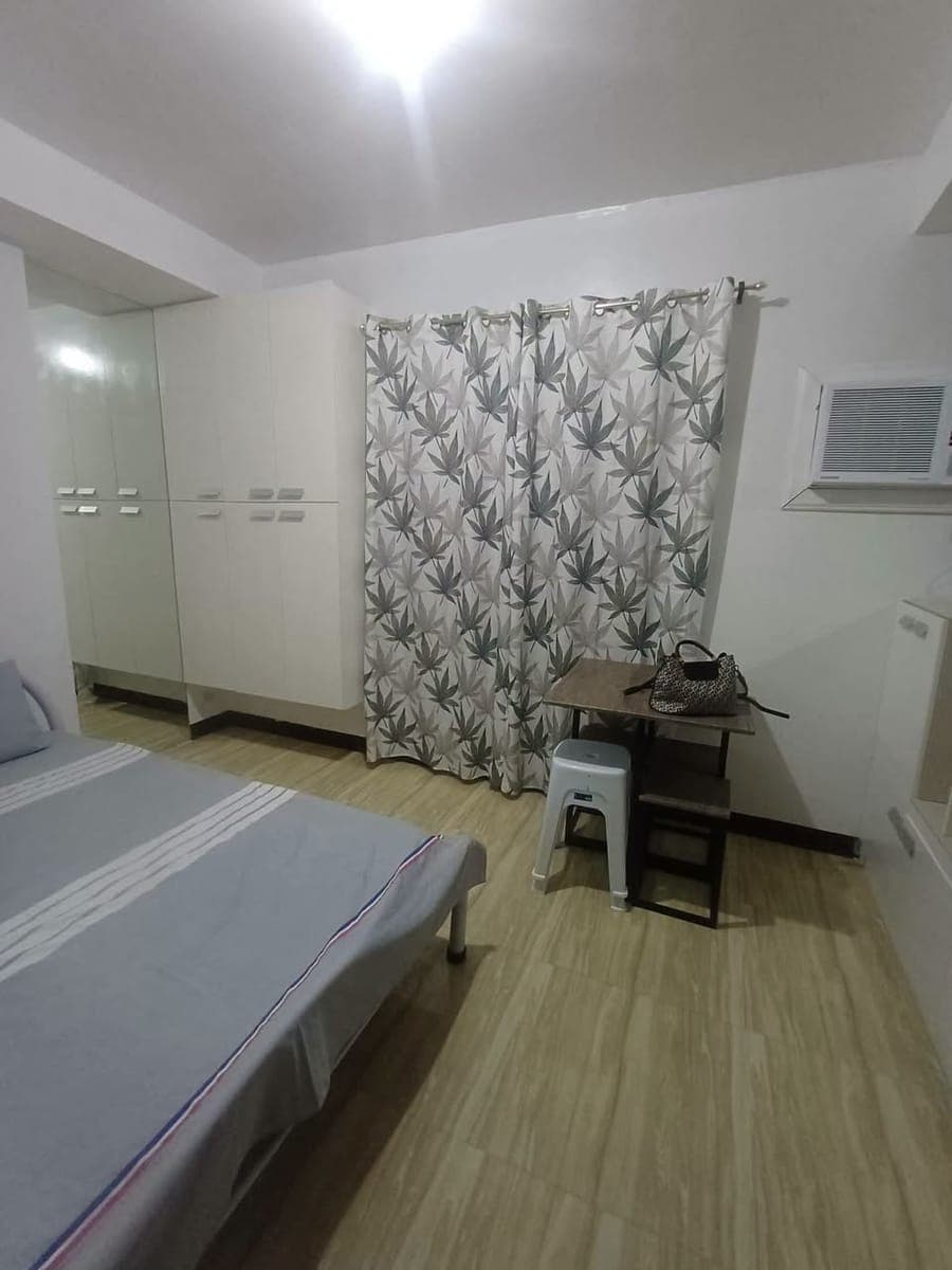 Studio Type Condo For Rent - photo 4