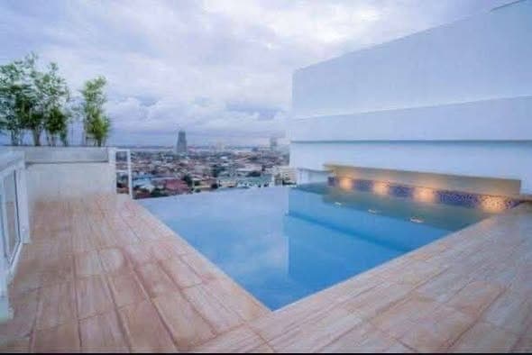 Lowest Price 1Br at Royal Garden Residences in Mabolo for only 13k.. - photo 1