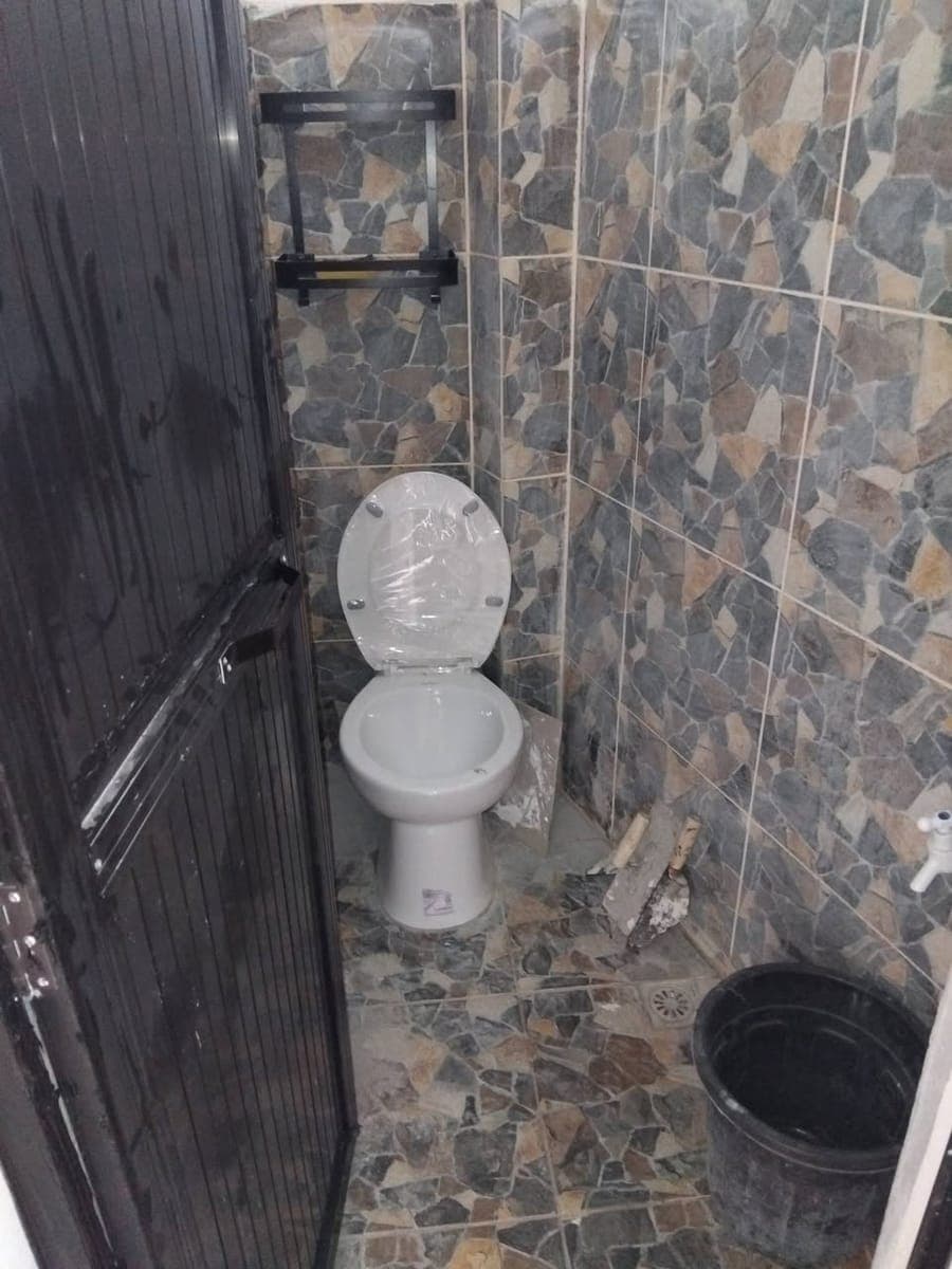 Room for Rent - photo 2