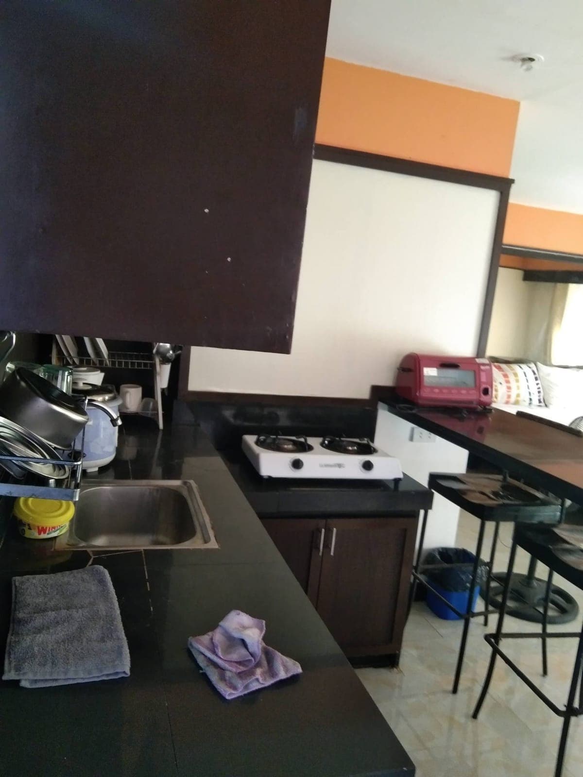 EYES 👀  HERE: CONDO FOR RENT...NEAR AIRPORT.. 👇 🛫 ✈️ - photo 4