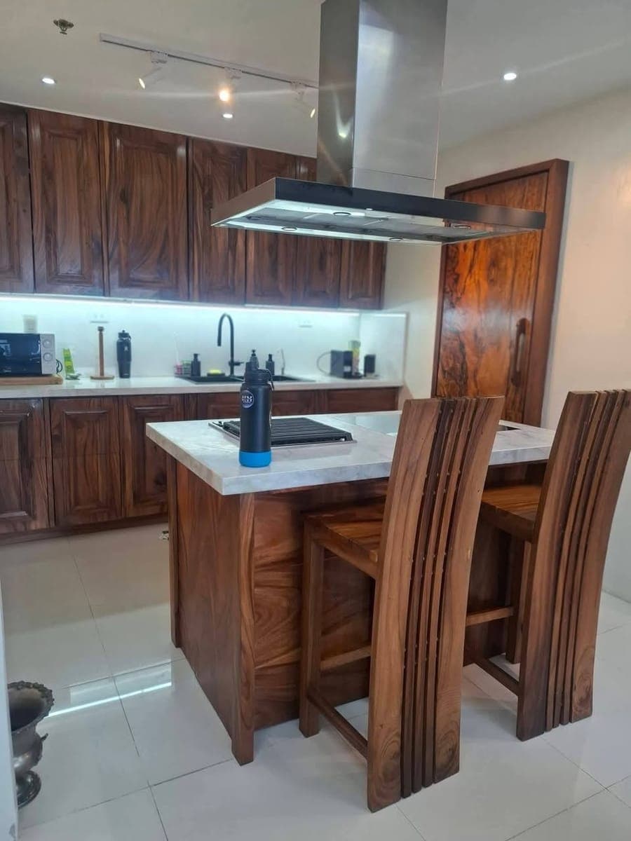 🏙️ FOR RENT IN BGC - photo 1